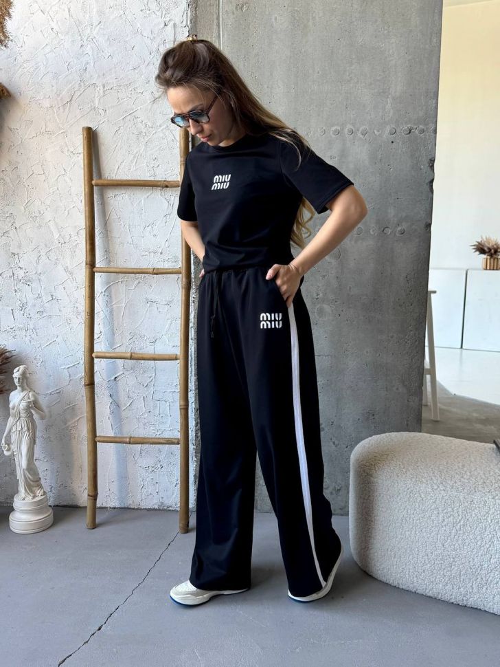 Костюм Розмір: 42-44,46-48 S7436