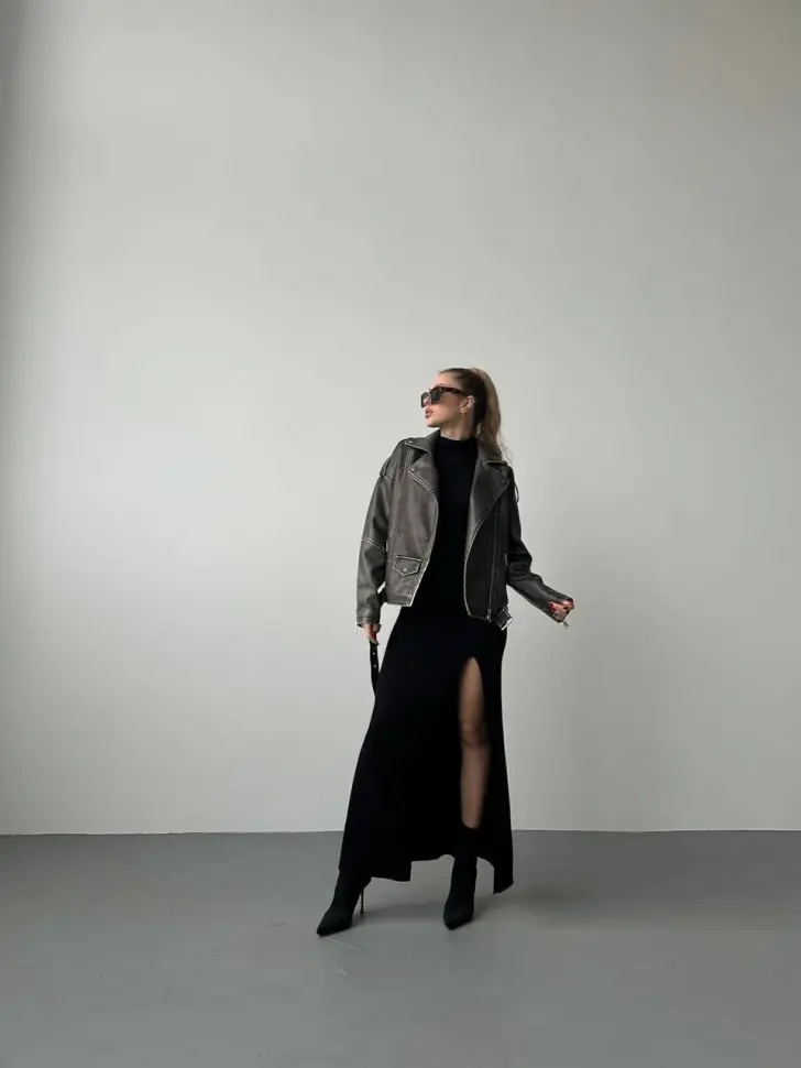 Куртка Розмір: 42-46 oversized,48-52 oversized S632