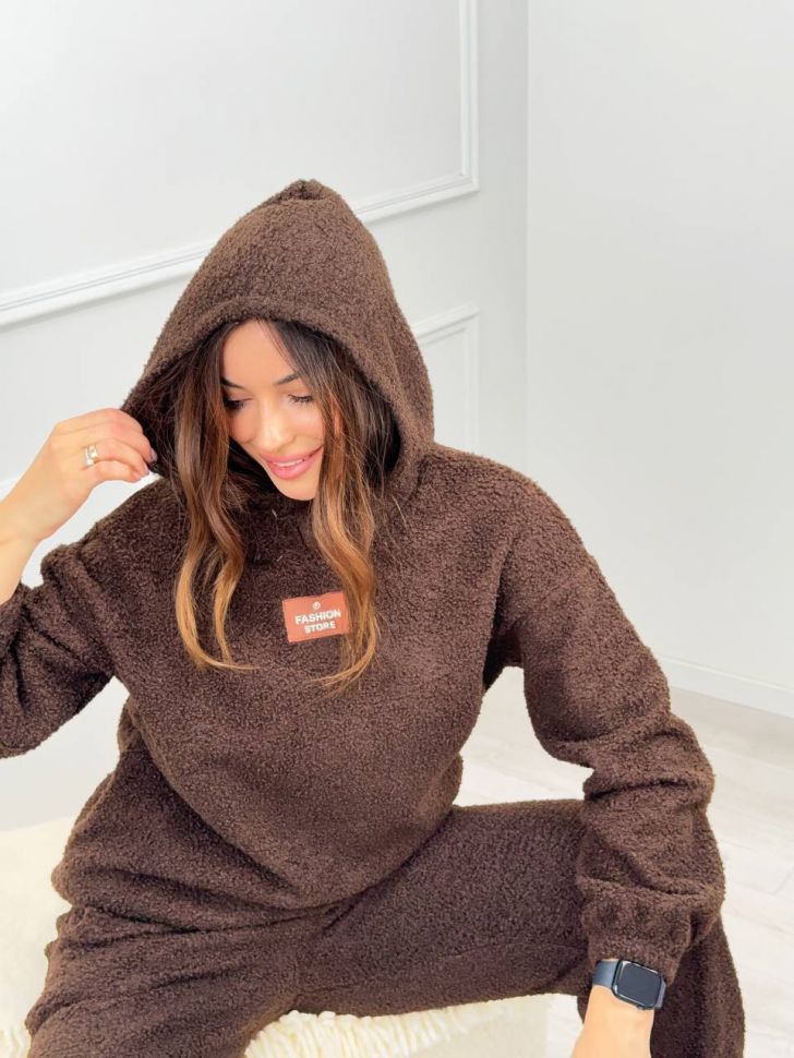 Костюм Розмір: oversize 42/46 S3936