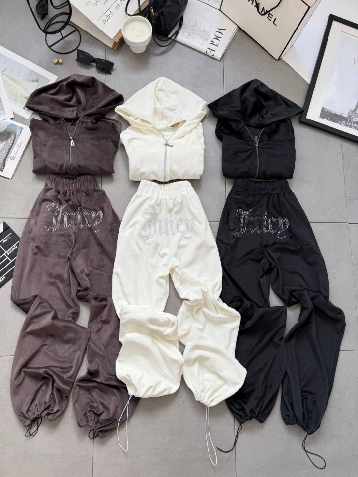 Костюм Розмір: 42-44 46-48 S4036