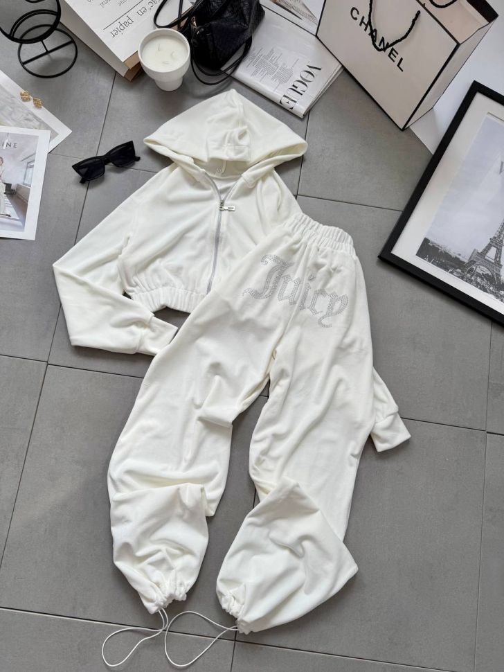 Костюм Розмір: 42-44 46-48 S4036