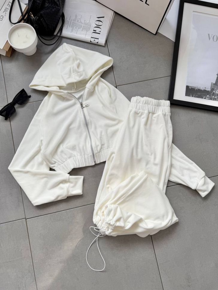 Костюм Розмір: 42-44 46-48 S4036