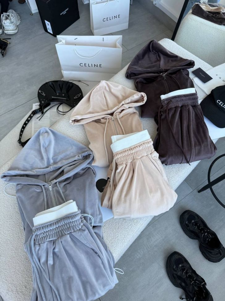 Костюм Розмір: 42-44, 46-48 S7437