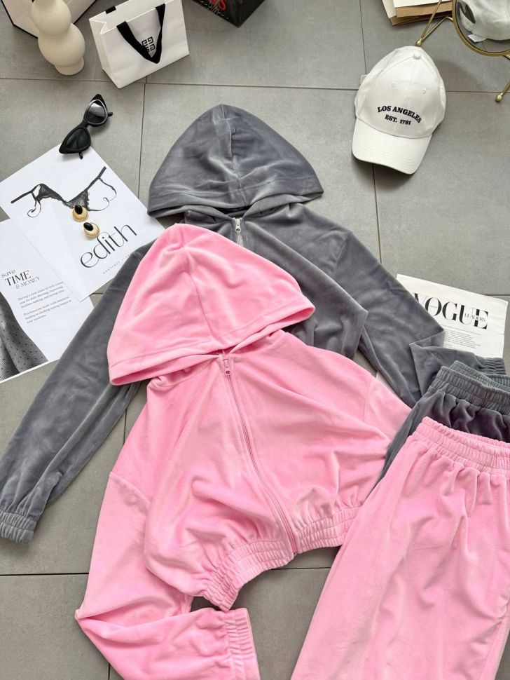 Костюм Розмір: 42-44, 46-48, 50-52 S7136