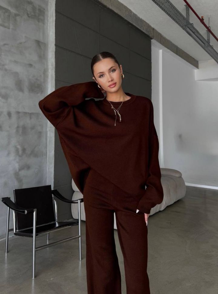 Костюм Розмір: 42-44, 46-48 S2342