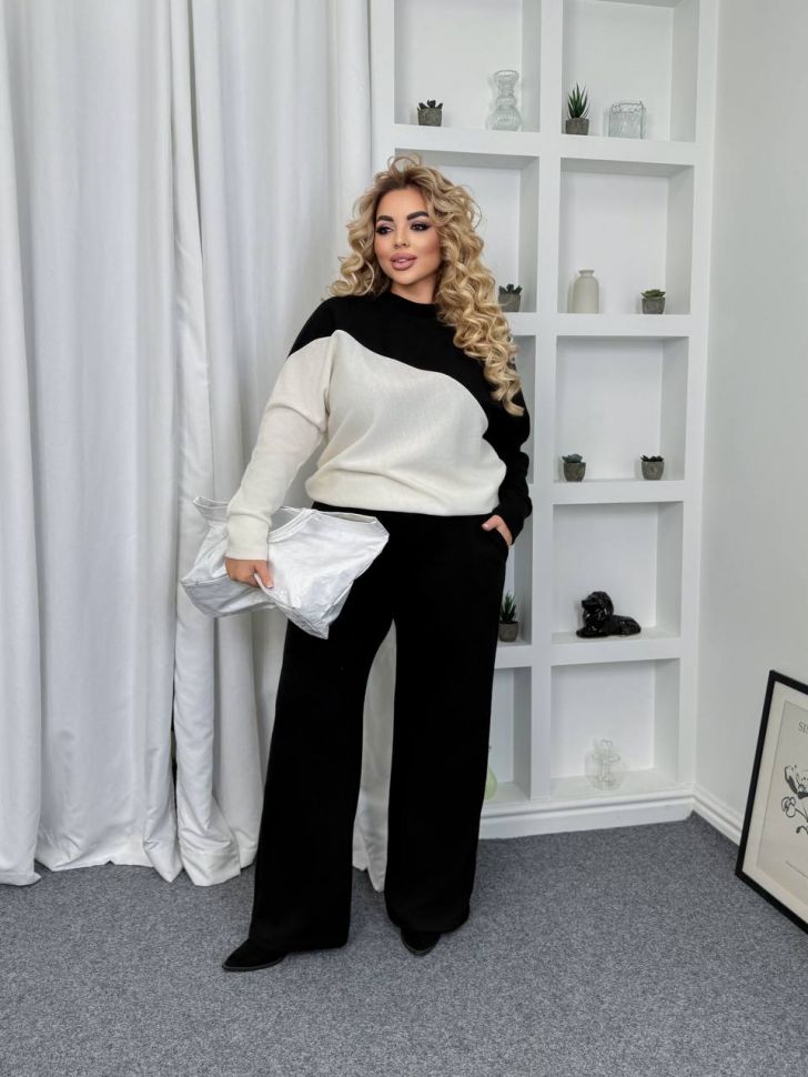 Костюм Розмір: 50-52,54-56,58-60 S3043