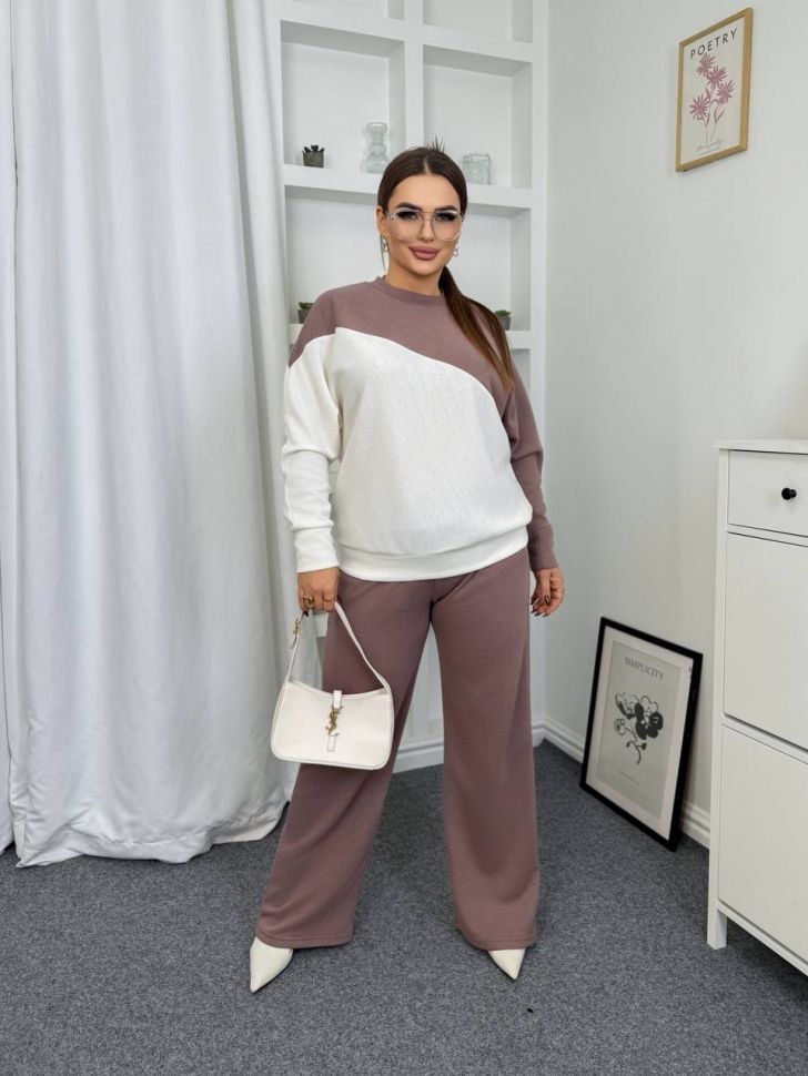 Костюм Розмір: 50-52,54-56,58-60 S3043