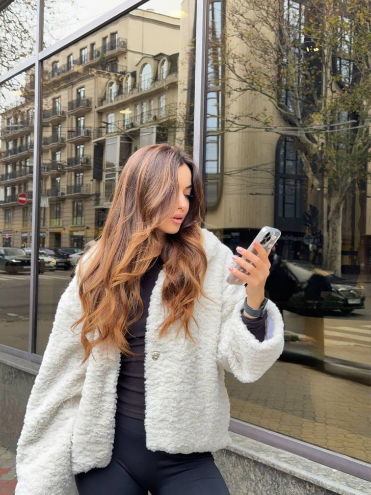 Шубка Розмір: 42/44, 46/48 S3940