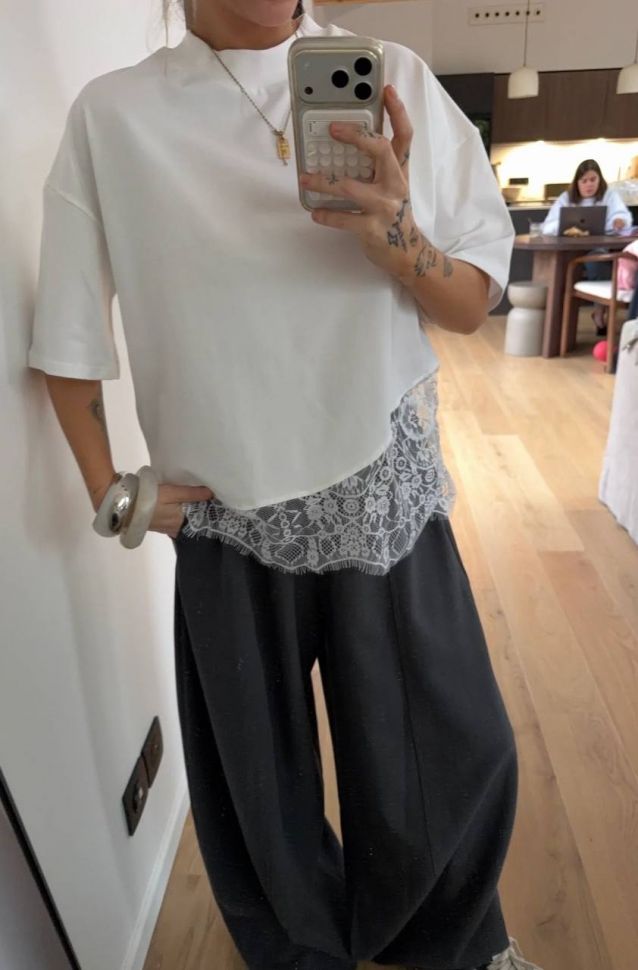 Футболка Розмір: 42-46,48-52,52-54 S6939