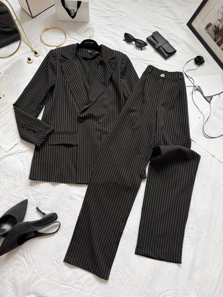 Костюм Розмір: 42-44, 46-48 S7139