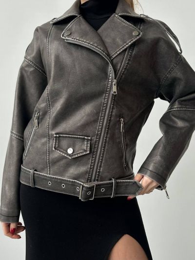 Куртка Розмір: 42-46 oversized,48-52 oversized S1642