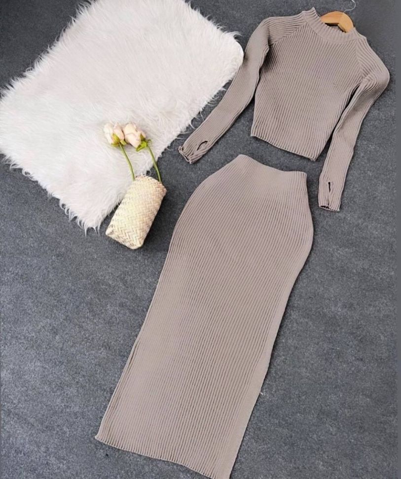 Комплект Розмір: 42-46 OVERSIZE S2343