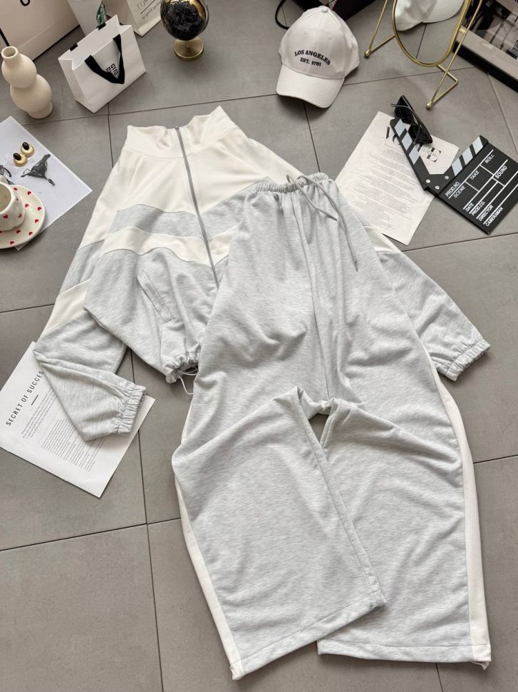 Костюм Розмір: 42-48, 50-54 S7140