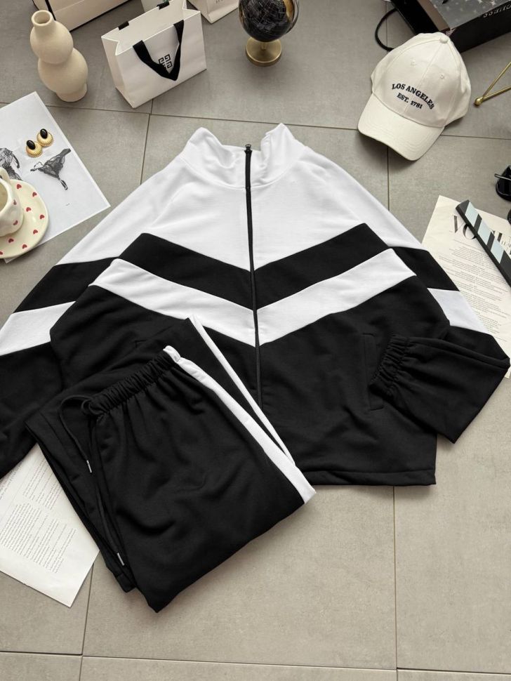 Костюм Розмір: 42-48, 50-54 S7140