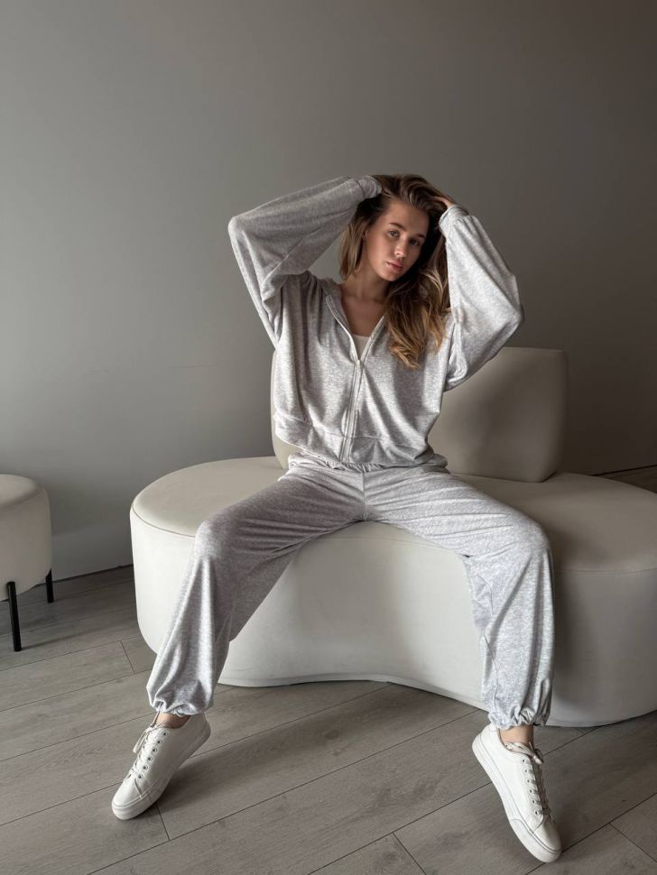 Костюм Розмір: 42-44, 44-46 S2444