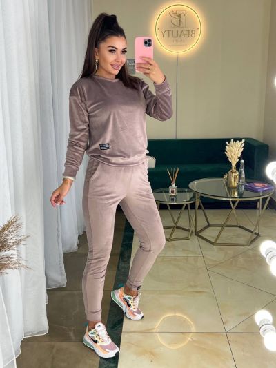 Костюм Розмір: 42-44, 46-48, 50-52 S4742