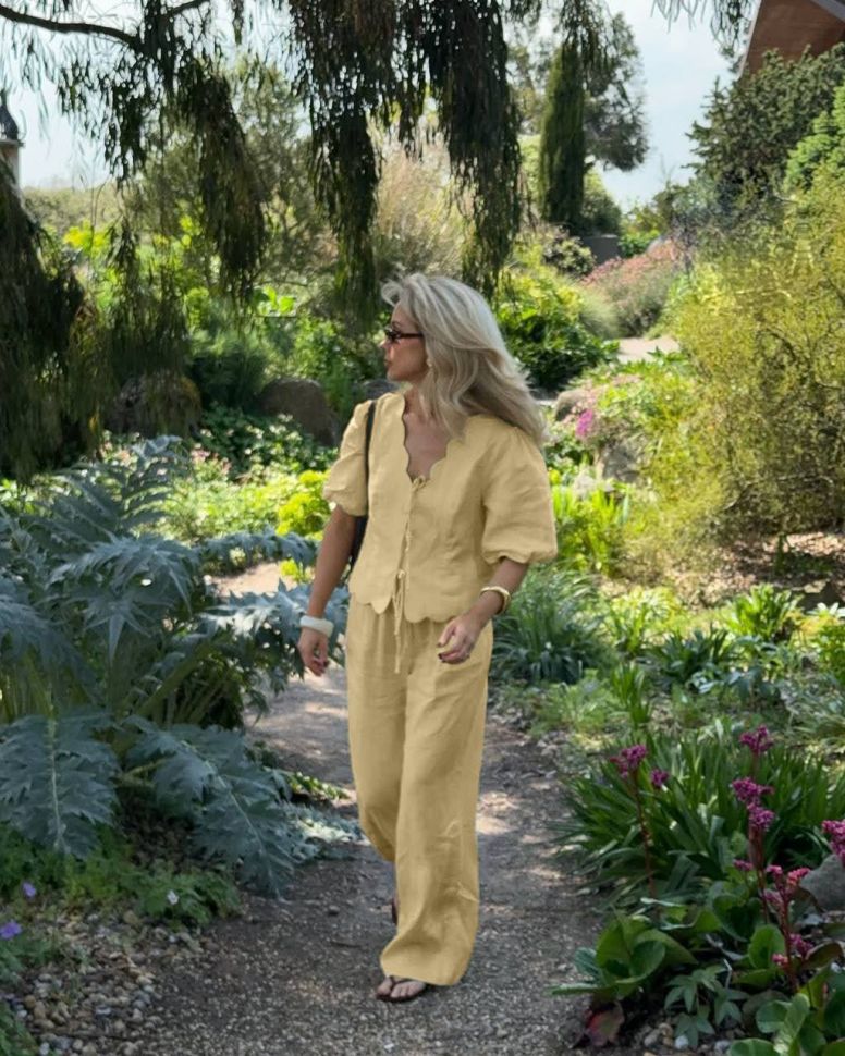 Костюм Розмір: 42-46 S6641