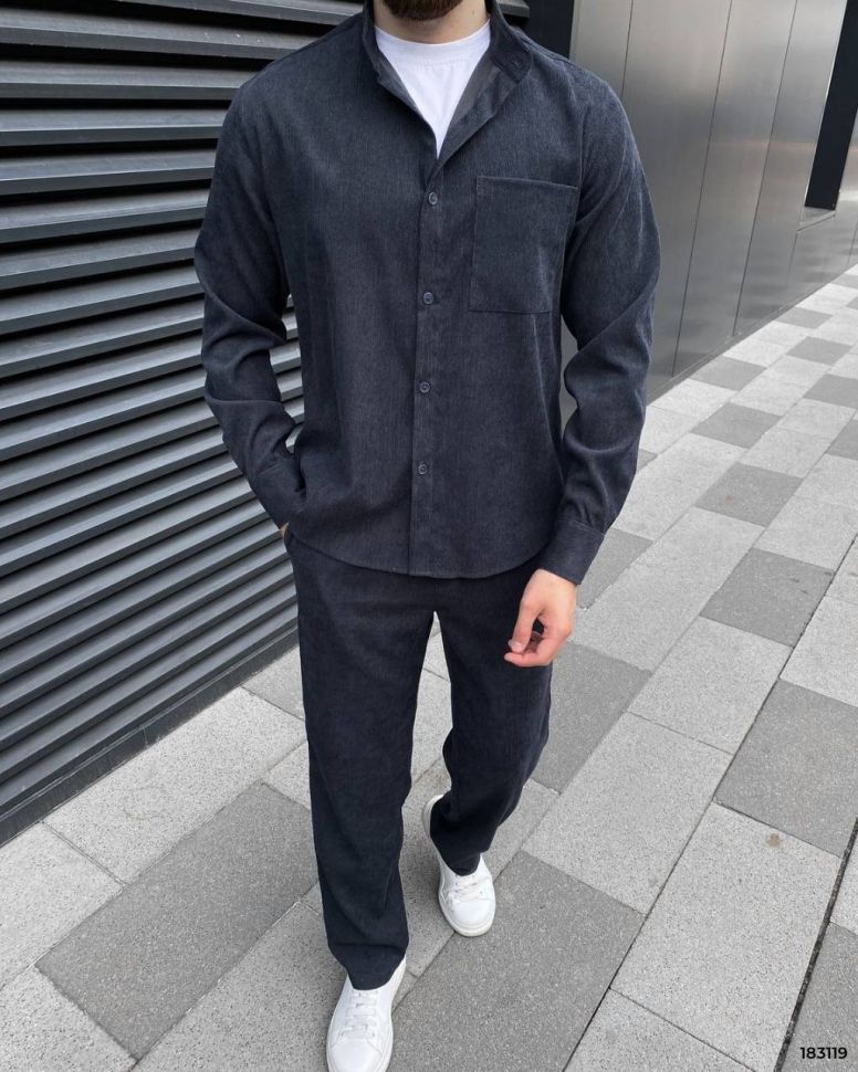 Костюм Розмір: 42-44, 46-48, 50-52, 54-56 S1037