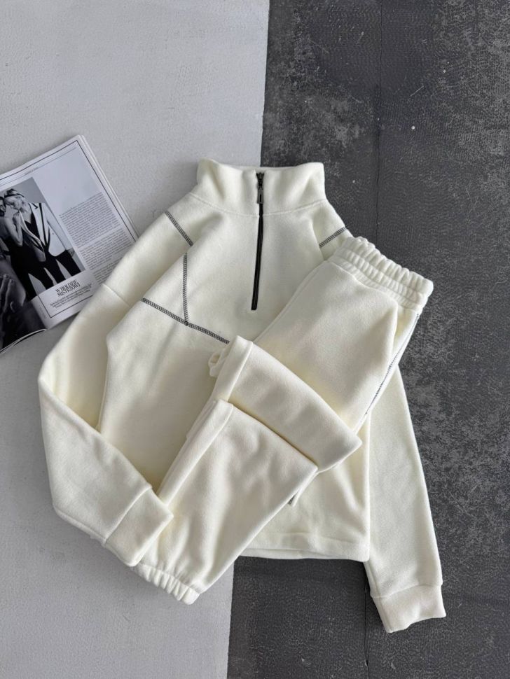 Костюм Розмір: 42-44, 46-48 S2545