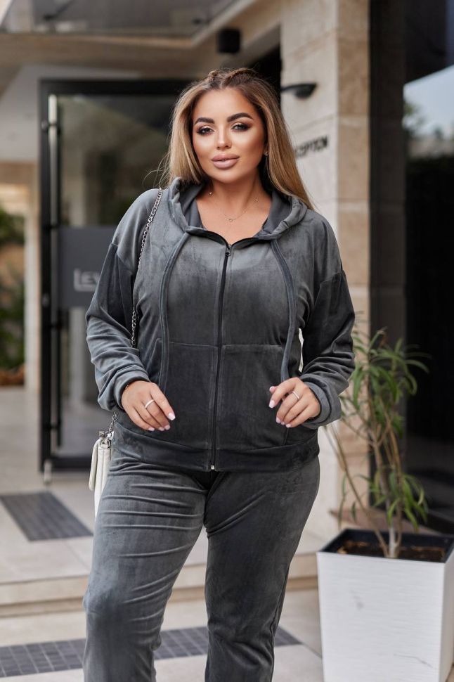 Костюм Розмір: 50 , 52 , 54 , 56 S2246