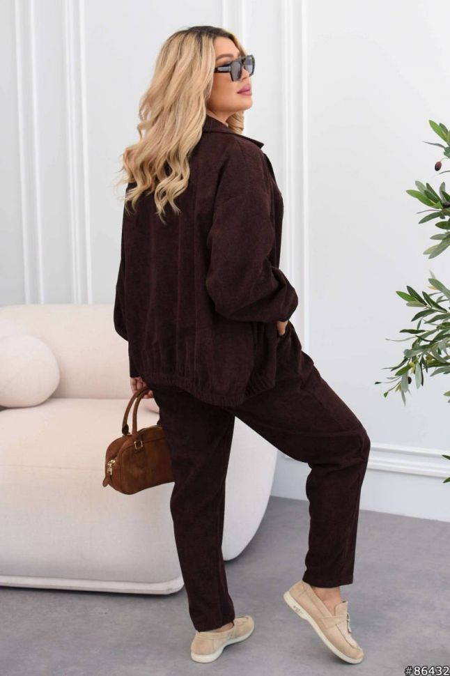 Костюм Розмір: 48-50,52-54,56-58,60-62 S2048