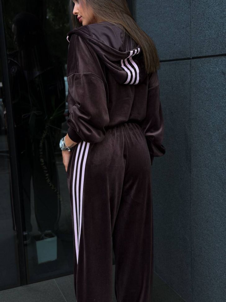 Костюм Розмір: S-M ,L-XL S13345