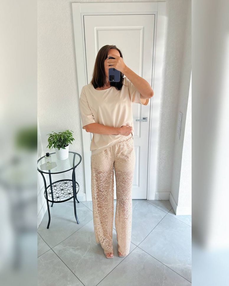 Костюм Розмір: 42/46 48/52 S843