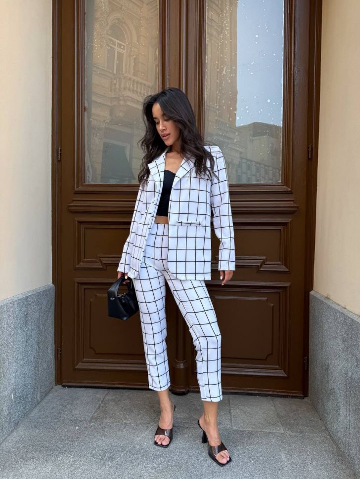 Костюм Розмір: 42,44 S941