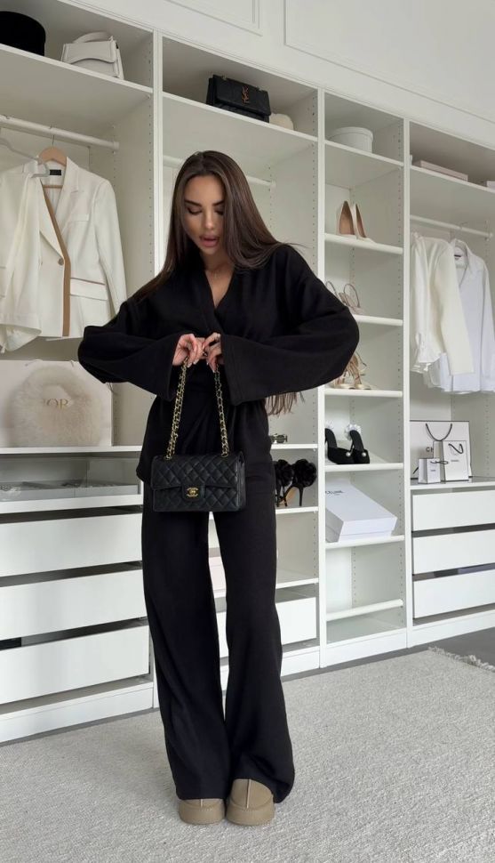 Костюм Розмір: 42-44,46-48 S3050