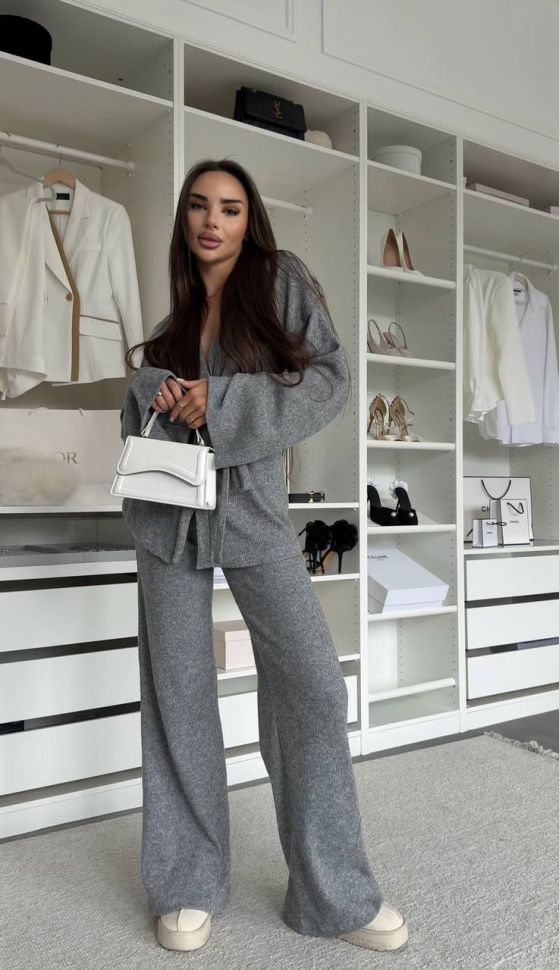 Костюм Розмір: 42-44,46-48 S3050