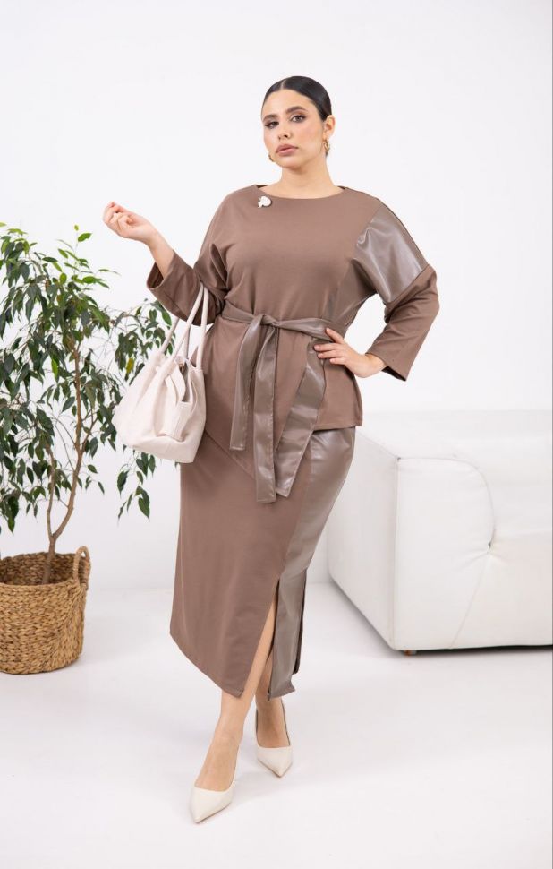 Костюм Розмір: 48-50, 52-54, 56-58 S5047