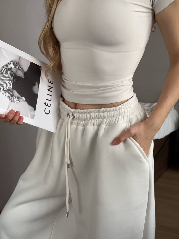 Штани Розмір: 42-46, oversize S15045