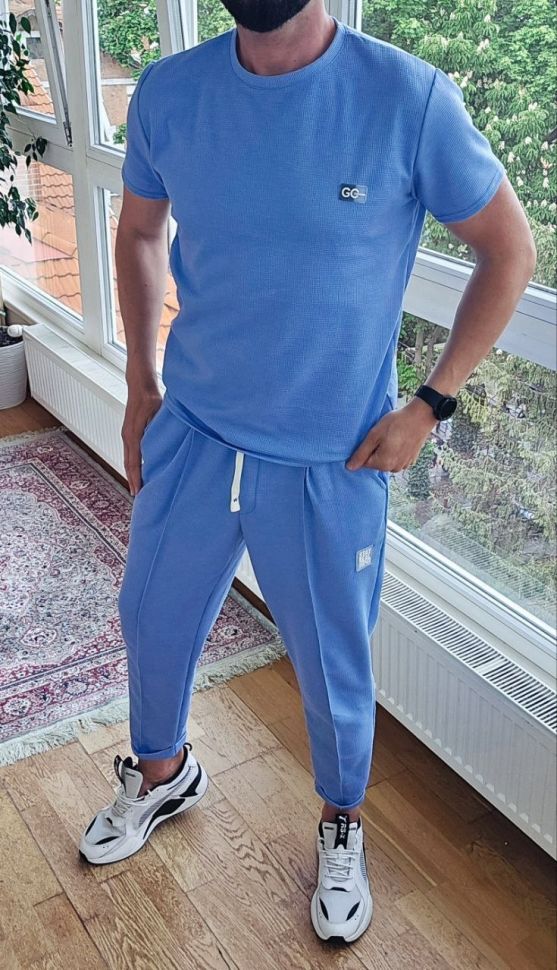 Костюм Розмір: 46-48,50-52,54-56 S7046