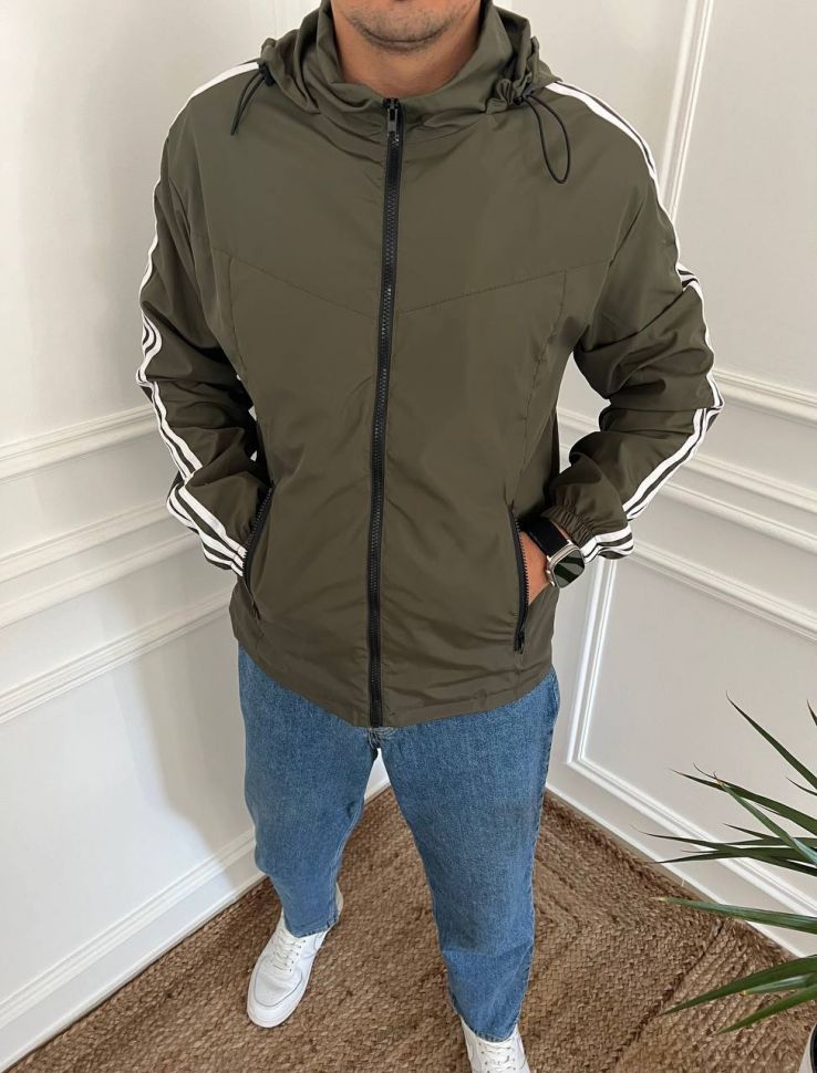 вітровка в наявності S1245