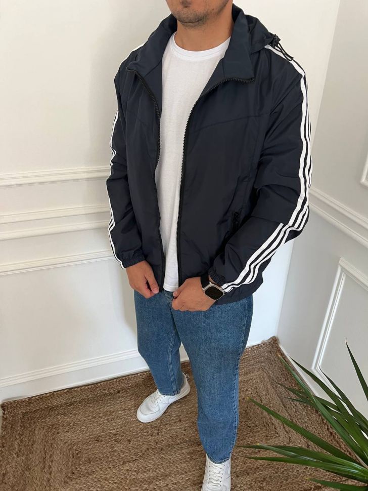 вітровка в наявності S1245