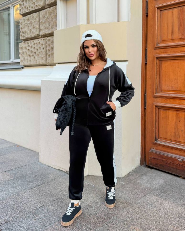 Костюм Розмір: 50-52, 54-56, 58-60, 62-64 S2250