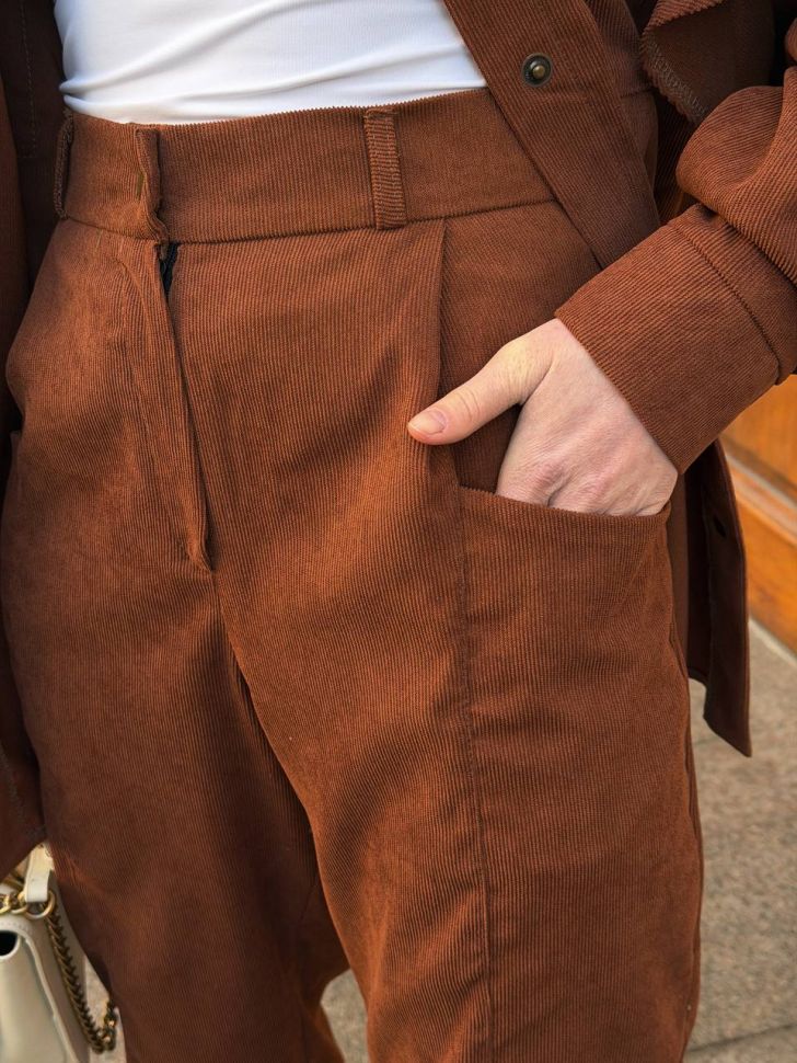 Костюм Розмір: 42/44, 46/48 S6147