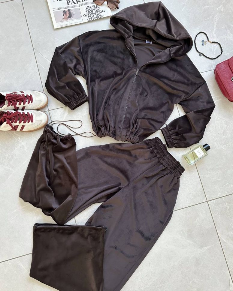 Костюм Розмір: 42/46 48/52 S6447