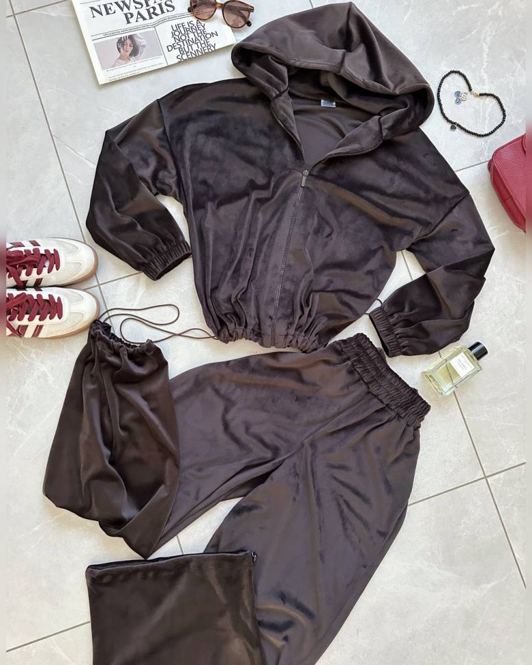 Костюм Розмір: 42/46 48/52 S6447