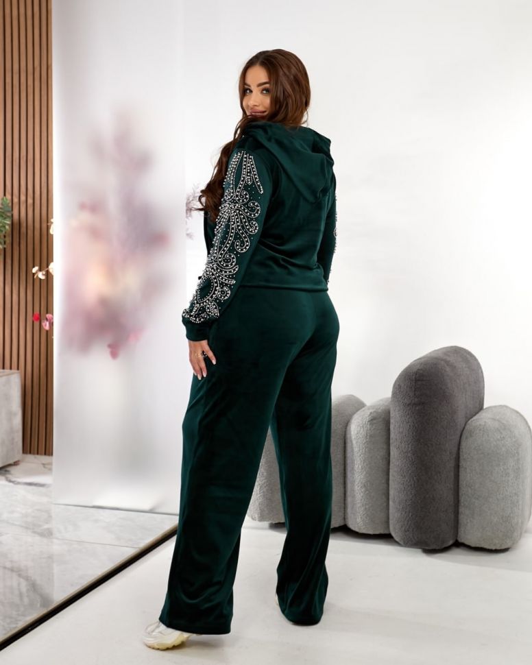 Костюм Розмір: 44/46, 48/50, 52/54, 56/58, 60/62 S2051