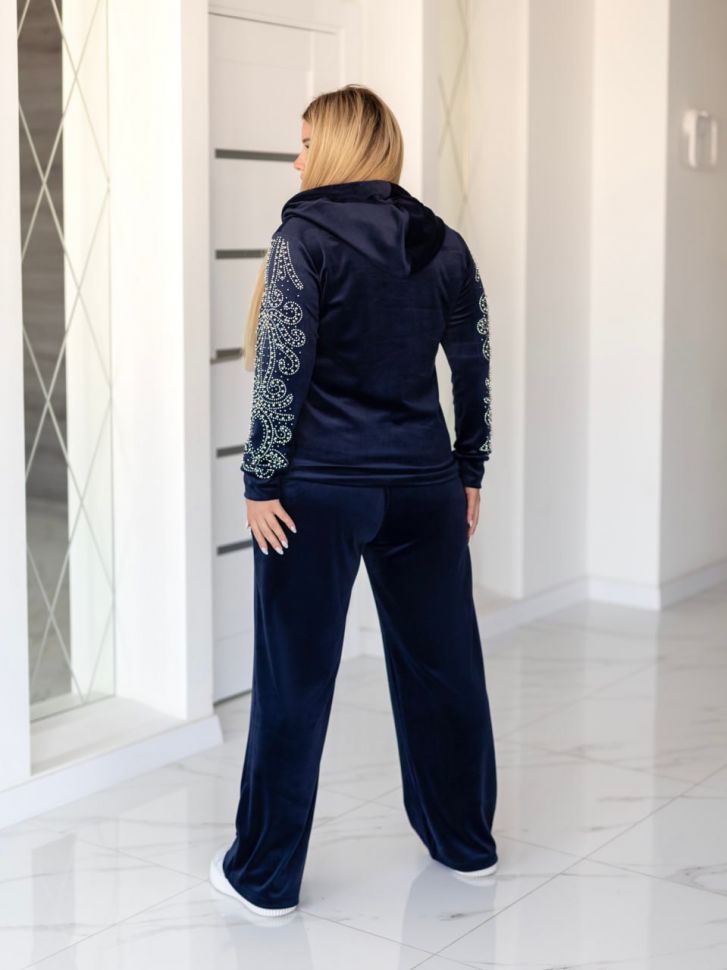 Костюм Розмір: 44/46, 48/50, 52/54, 56/58, 60/62 S2051