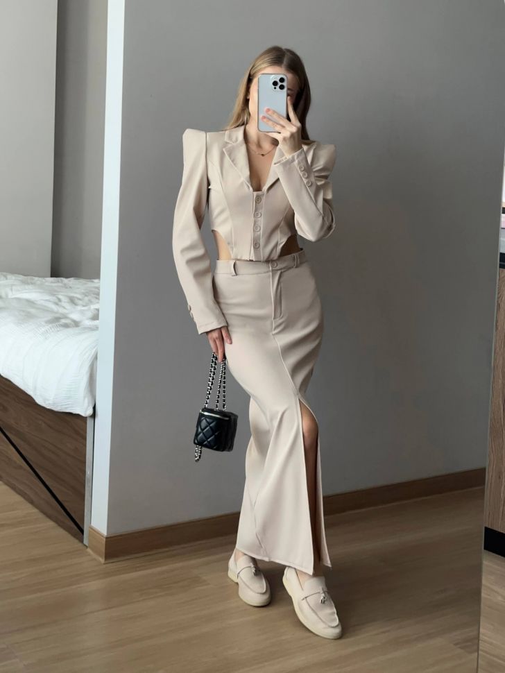 Костюм Розмір: 42-44, 46-48 S2551