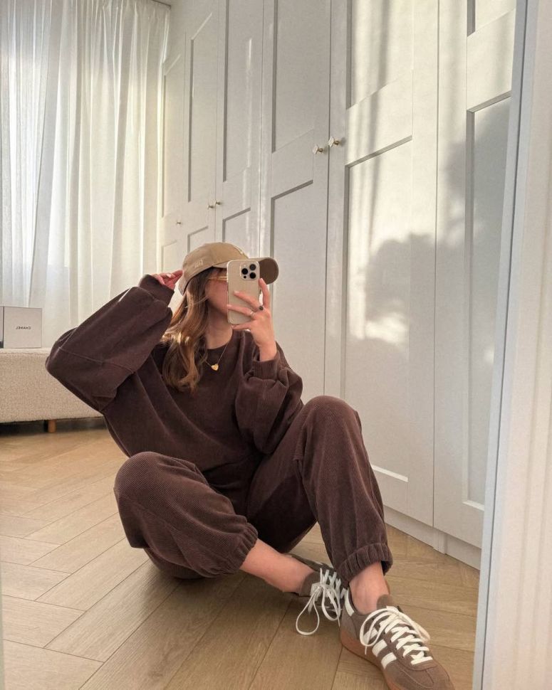 Костюм Розмір: 42-44, 46-48 S5449