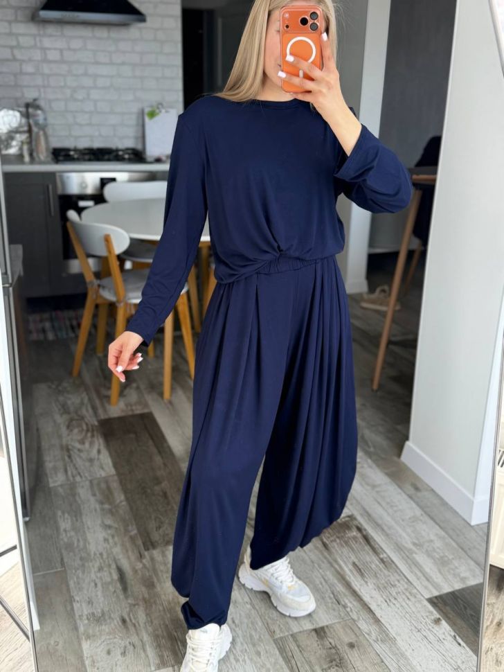 Костюм Розмір: 42-48 S6848