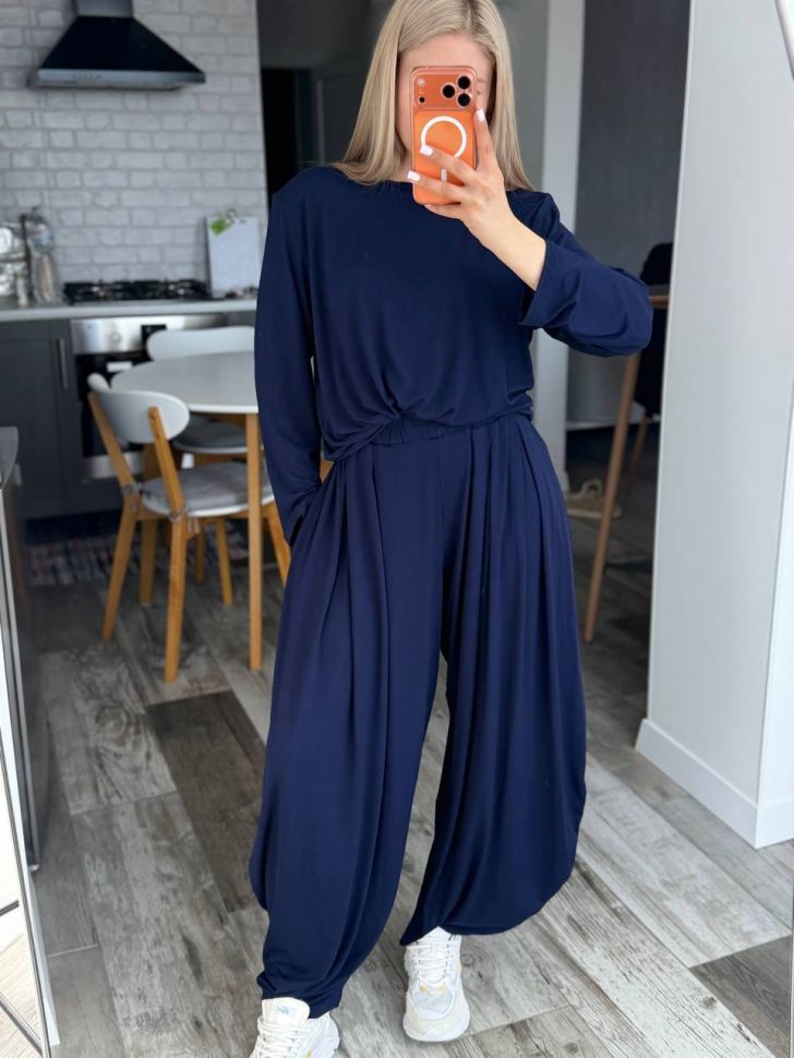 Костюм Розмір: 42-48 S6848