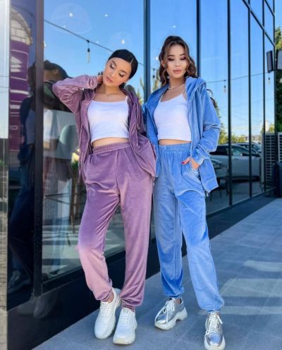 костюм Розмір: 42-46, 48-52 S1351