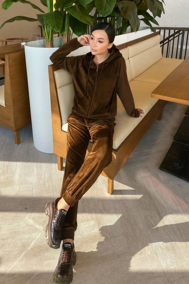 костюм Розмір: 42-46, 48-52 S1351