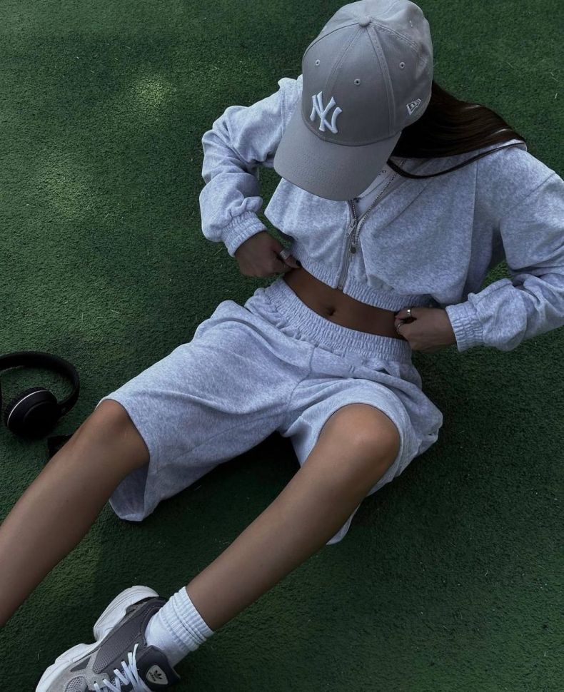 Костюм Розмір: 42-44, 46-48, 50-52 S6150