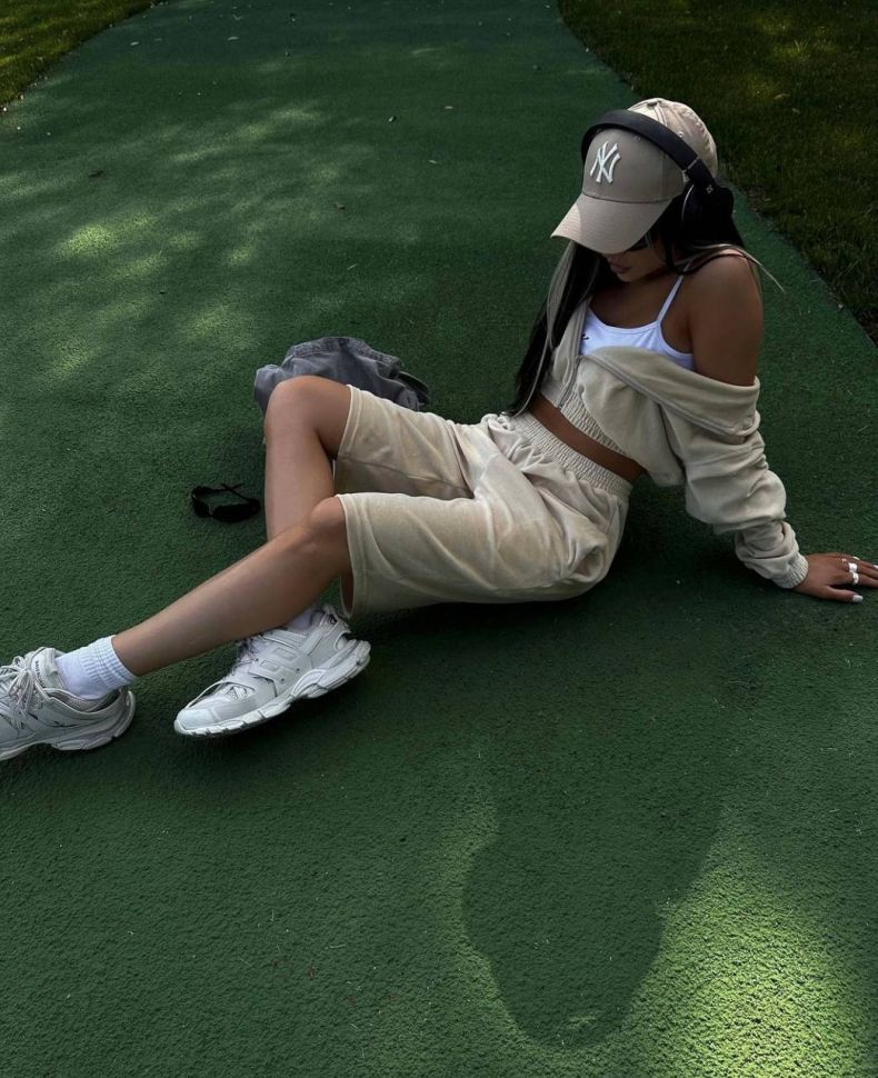 Костюм Розмір: 42-44, 46-48, 50-52 S6150