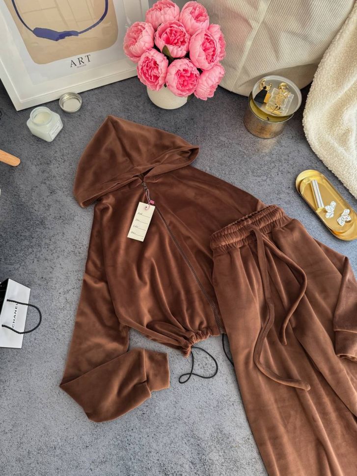 Костюм Розмір: SM/LXL S4352